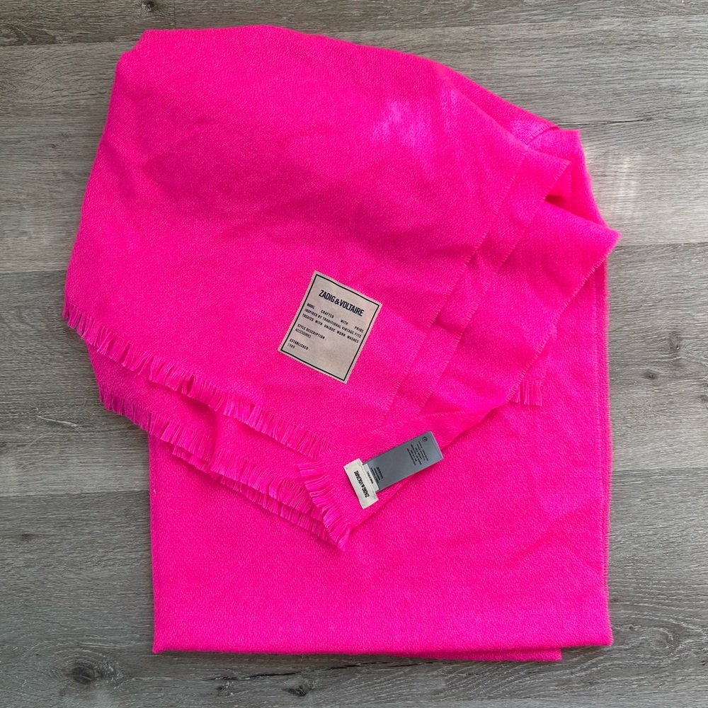 Zadig & Voltaire Pink Scarf Luxurious Accessories - Picture 4 of 6